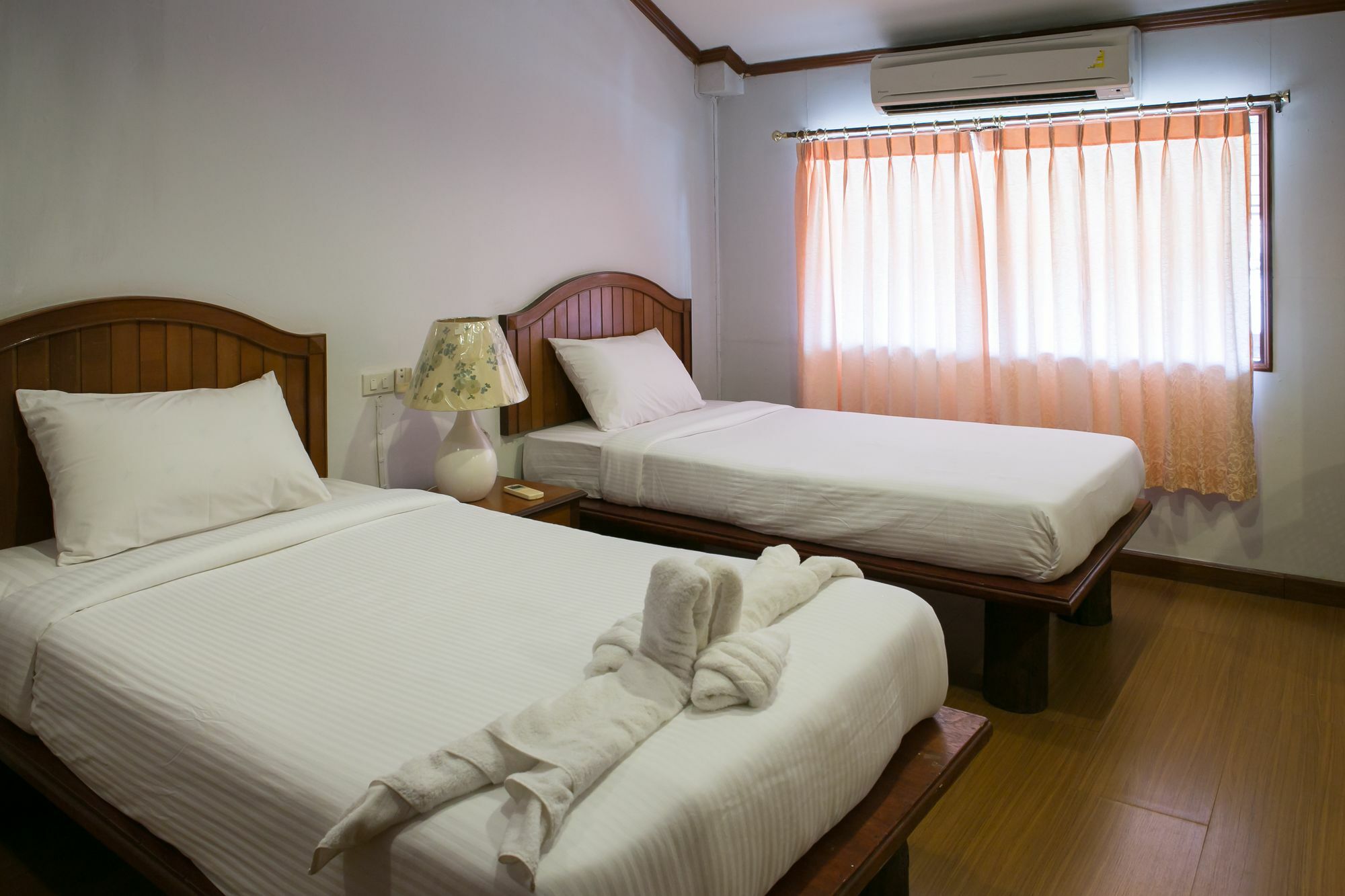 Haadrin Resort Ko Pha Ngan Exterior photo